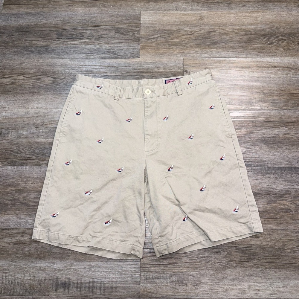 Vineyard Vines Khaki Chino Club Shorts Mens W34 All-Over USA Sailboat Pattern